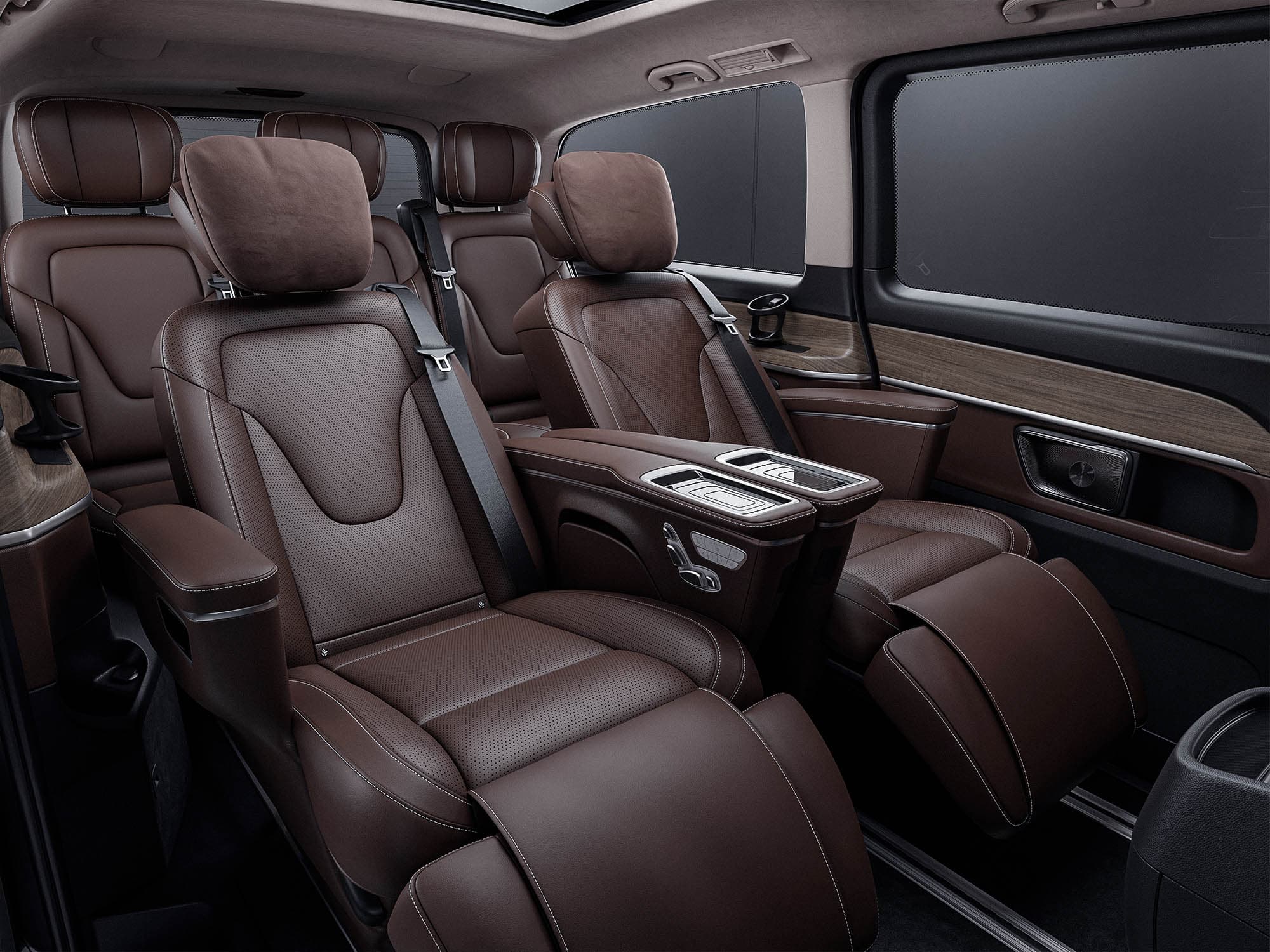 Rear cabin of the V-Class in an alternative upholstery colour