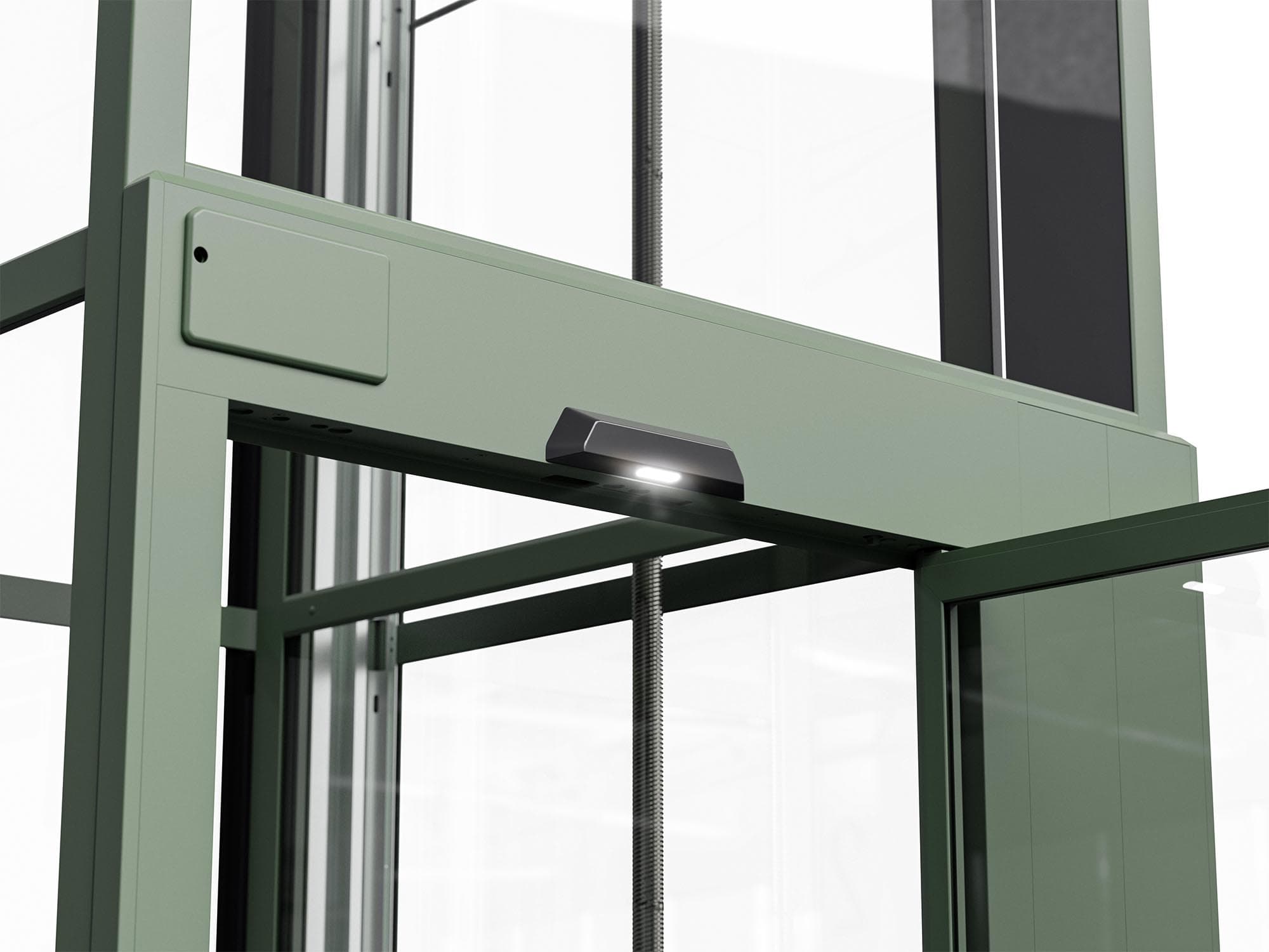 Door light on a green Cloud Plus lift frame